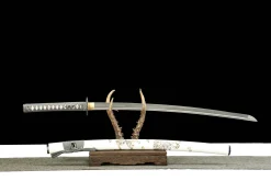 Alternative view of White Tiger (啸) - Håndlaget Katana av 1065 karbonstål