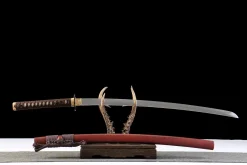 Alternative view of Crimson Gold Edge - Håndlaget Katana av High Carbon Steel