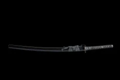 Alternative view of Skarlagenhjerte - Håndlaget Katana av T10 verktøystål