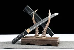 Phantom Wail - Håndlaget Tanto av High Carbon Steel